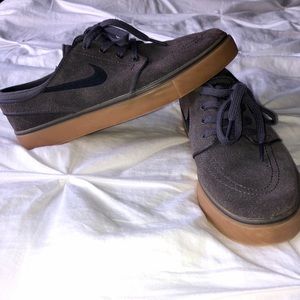 Stefan Janowski skating shoes